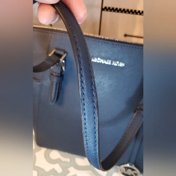 Michael Kors Navy Saffiano Leather Tote Bag - Picture 10 of 11